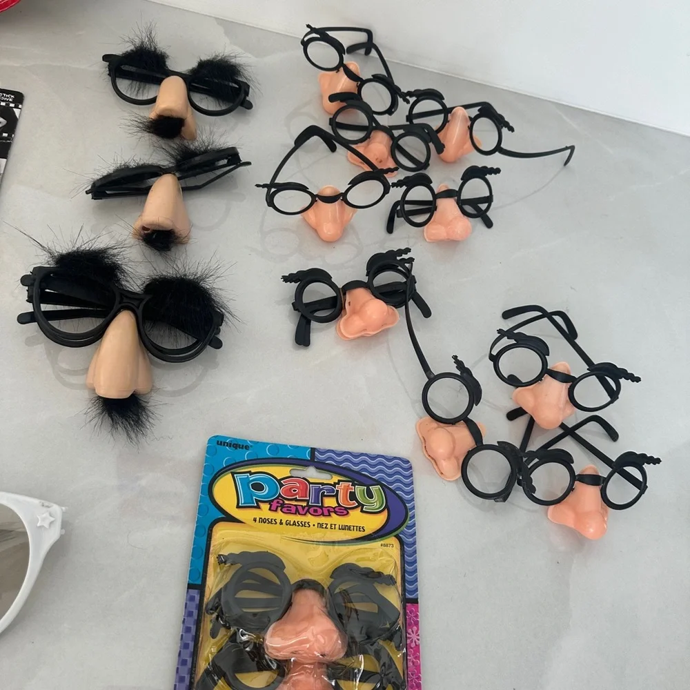 PARTY!! NEW Party Favors, Dress Up Photo Props Funny Glasses Mustaches Bracelets